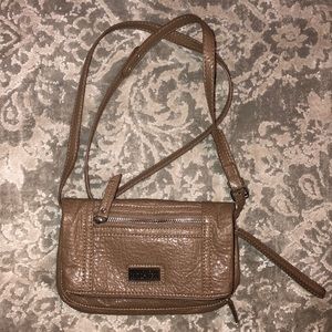 Kenneth Cole Crossbody